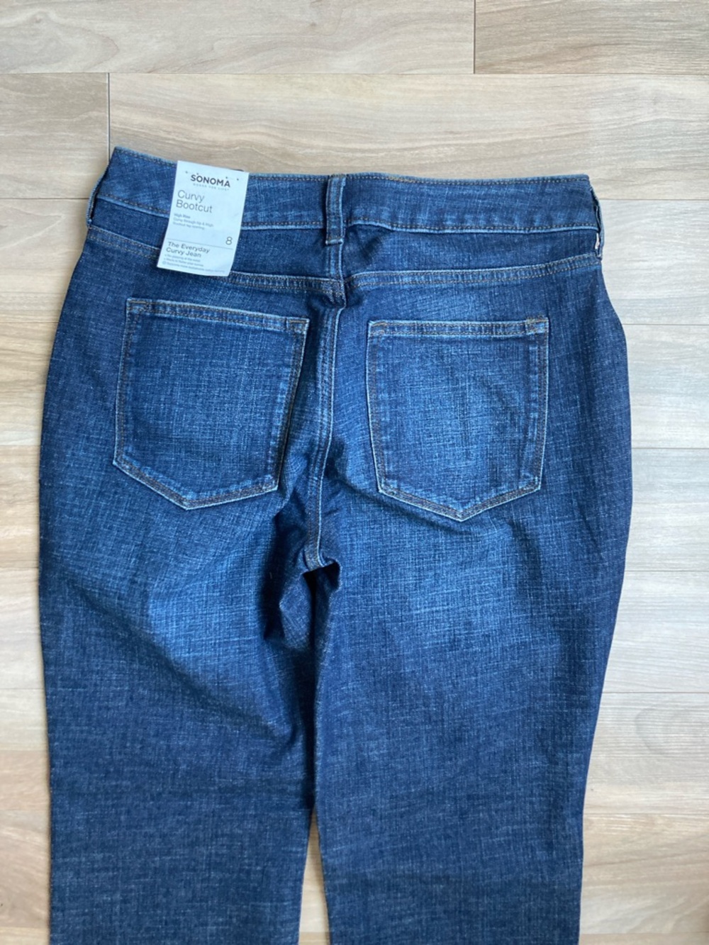 Sonoma high rise curvy bootcut jean no gapping at the waist size 8 - Picture 8 of 15
